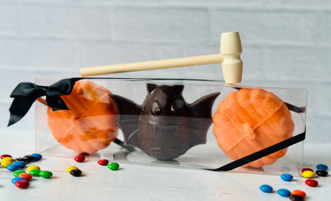 Bat & Pumpkin Breakable Chocolate Gift Box