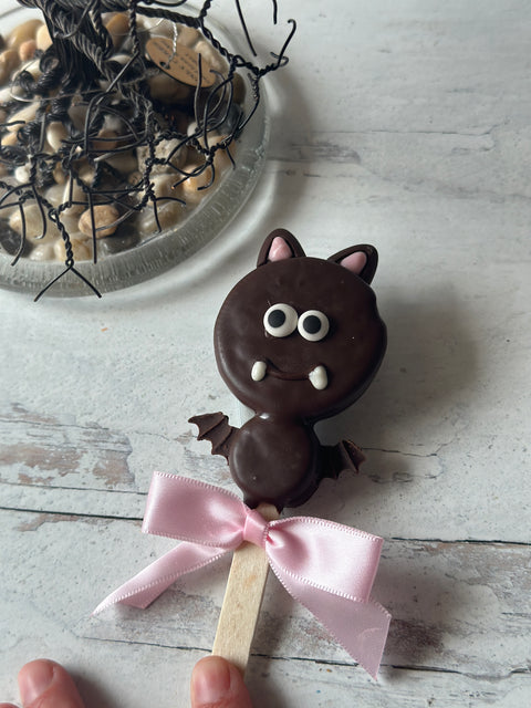 Bat Themed Dipped Oreo Pop (Set of 12)
