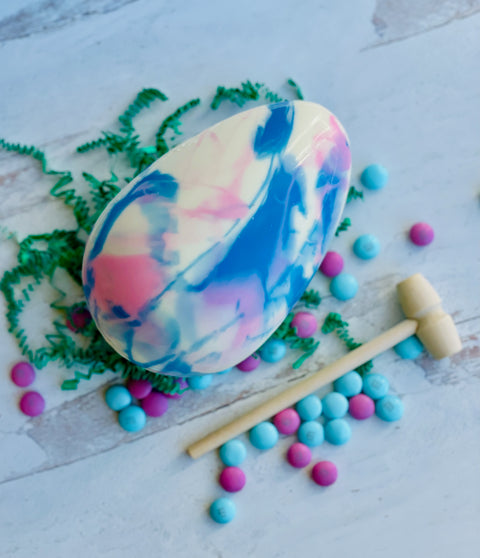 Breakable Chocolate Egg in Tie-Dye Design