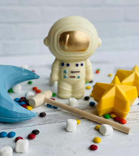 Astronaut Breakable Chocolates (Set of 4)