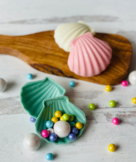 Chocolate Clam Shells (Set of 6)