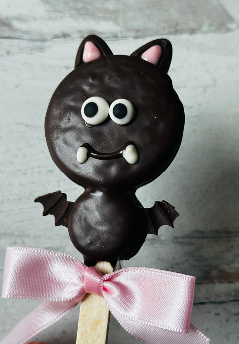 Bat Themed Dipped Oreo Pop (Set of 12)