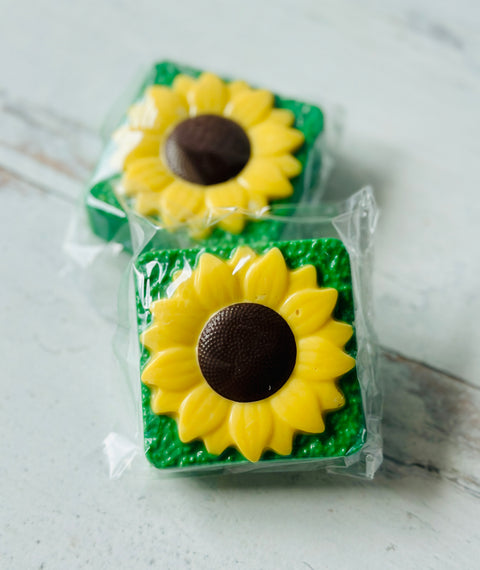 Daisy Smore's Gift Box