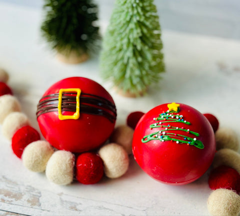 Santa Themed Cocoa Bombs (Set of 2)