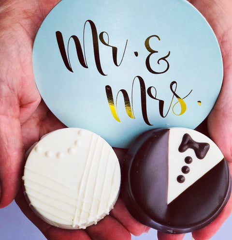 Bride & Groom Chocolate Covered Oreos (Set of 24)