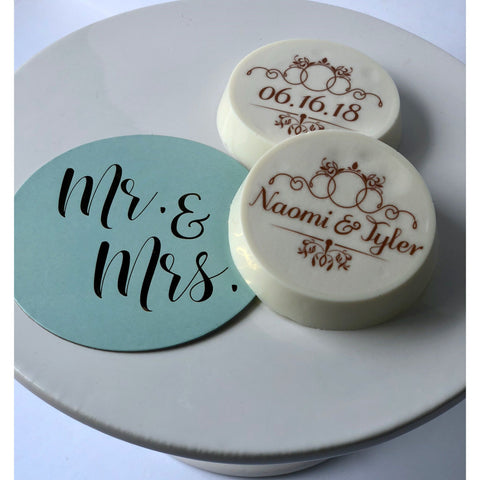 Customized Wedding Solid Chocolate Favors (Set of 12)