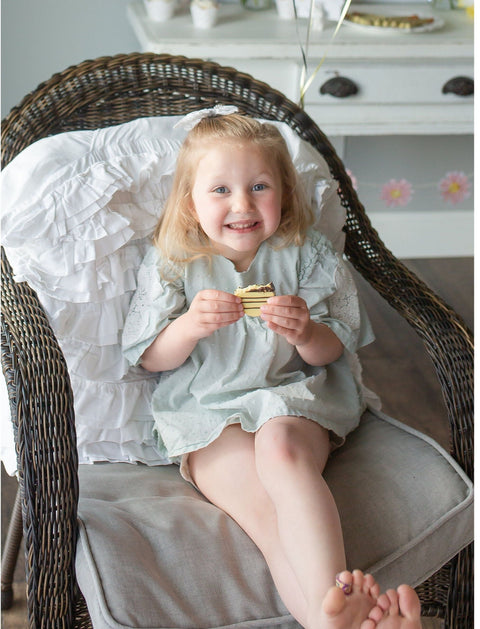 Mother-to-Bee Baby Shower Snack Set