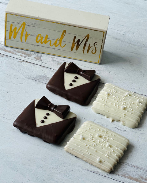 Bride & Groom Chocolate Covered Graham Crackers (Set of 12)